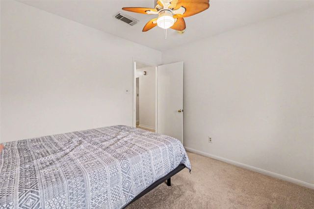 4802 Stone Bridge Street, Baytown, TX 77521