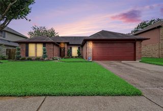 4802 Stone Bridge Street, Baytown, TX 77521