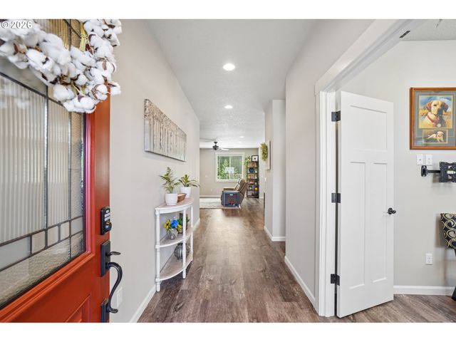 158 ZEPHYR Dr, Silver Lake, WA 98645