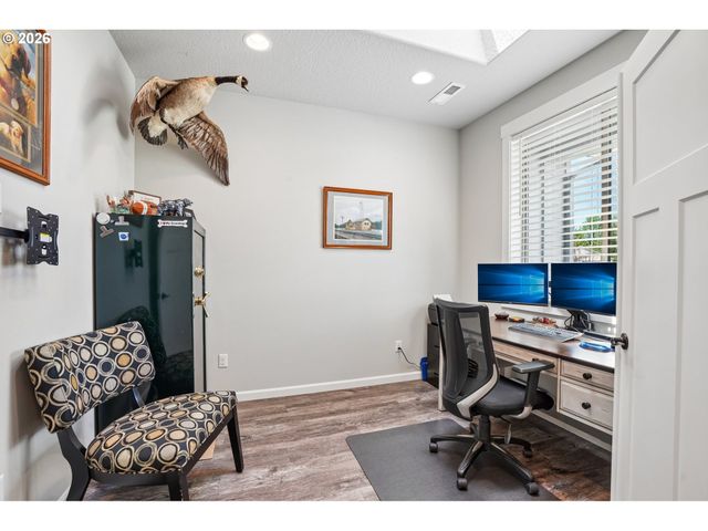 158 ZEPHYR Dr, Silver Lake, WA 98645