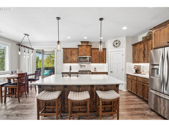 158 ZEPHYR Dr, Silver Lake, WA 98645