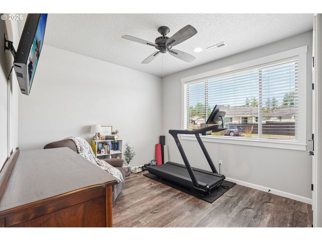 158 ZEPHYR Dr, Silver Lake, WA 98645
