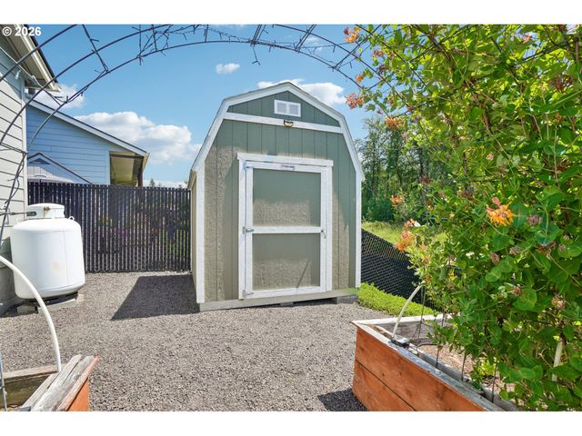 158 ZEPHYR Dr, Silver Lake, WA 98645