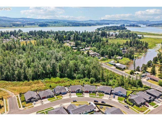 158 ZEPHYR Dr, Silver Lake, WA 98645