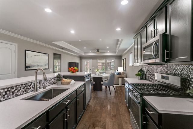 2082 Bentwater Lane, Frisco, TX 75036