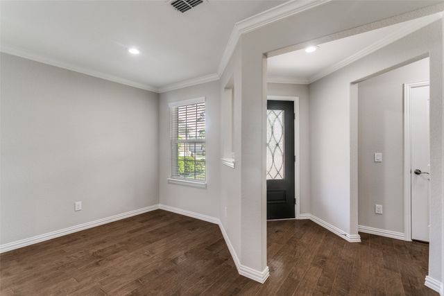 2082 Bentwater Lane, Frisco, TX 75036