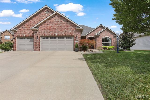 3316 Hershiser Court, Edwardsville, IL 62025