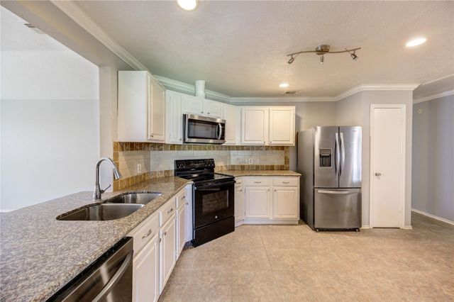 13114 Nantucket Drive, Sugar Land, TX 77478