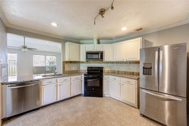 13114 Nantucket Drive, Sugar Land, TX 77478