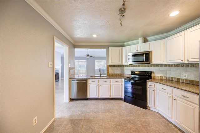 13114 Nantucket Drive, Sugar Land, TX 77478