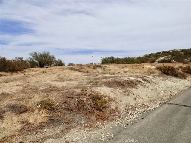 22990 Sky Mesa, Homeland, CA 92548