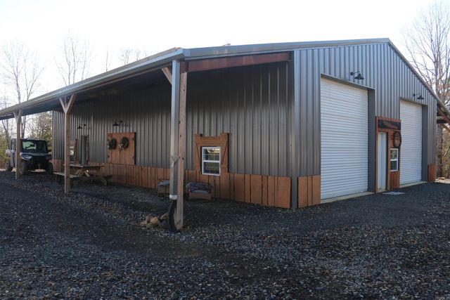 1386 Polk Rd 48, Mena, AR 71953