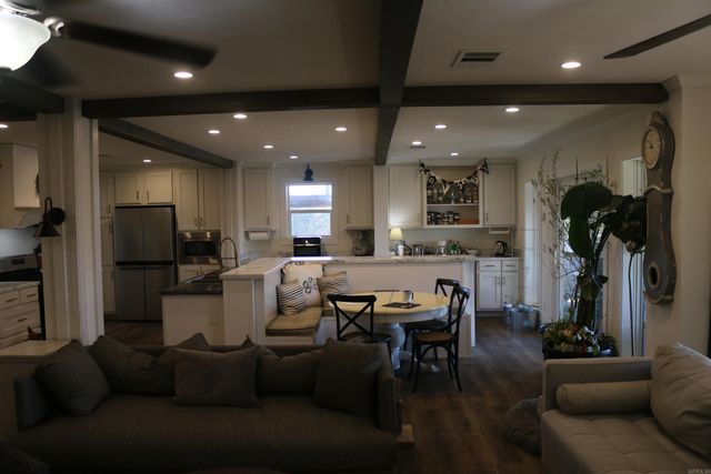 1386 Polk Rd 48, Mena, AR 71953