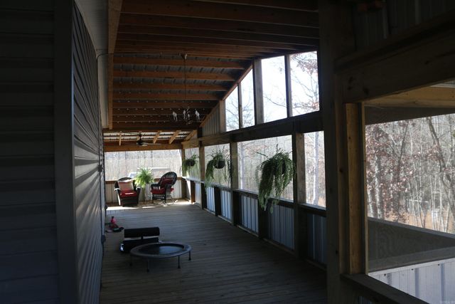 1386 Polk Rd 48, Mena, AR 71953