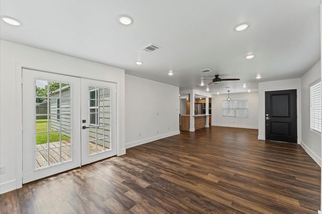 4826 Culmore Drive, Houston, TX 77021