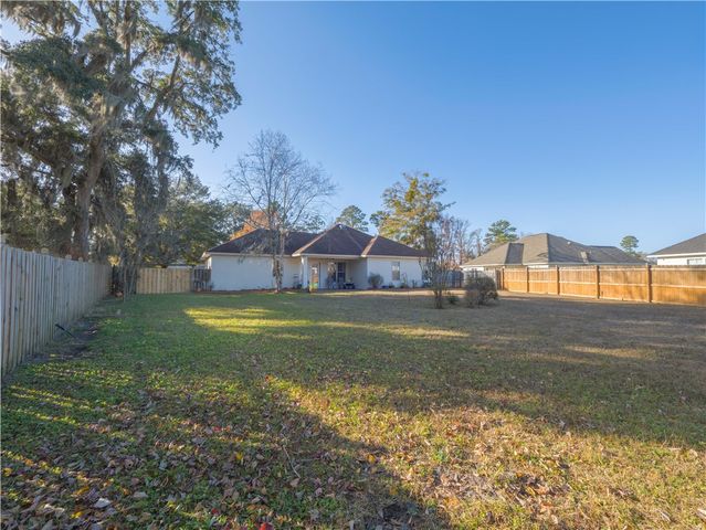 171 Autumn Ridge Court, Brunswick, GA 31525
