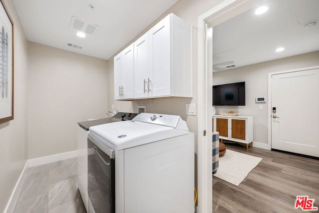 4415 Paxton Place, Calabasas, CA 91302