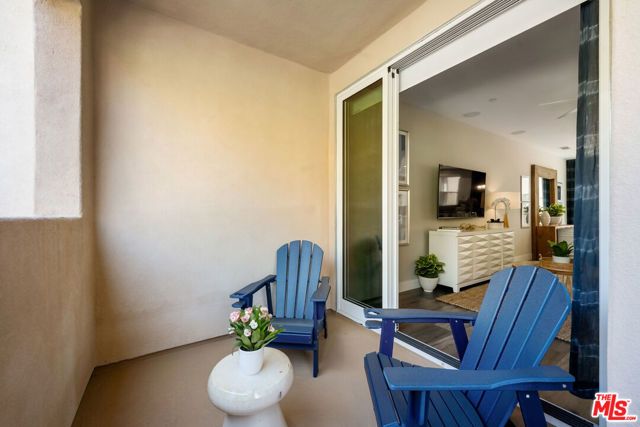 4415 Paxton Place, Calabasas, CA 91302