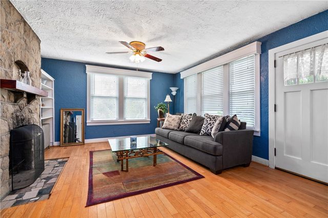 199 N Fremont Ave, Bellevue, PA 15202