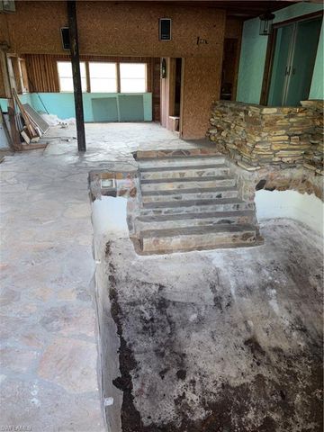 3570 Williamson RD, Fort Myers, FL 33905