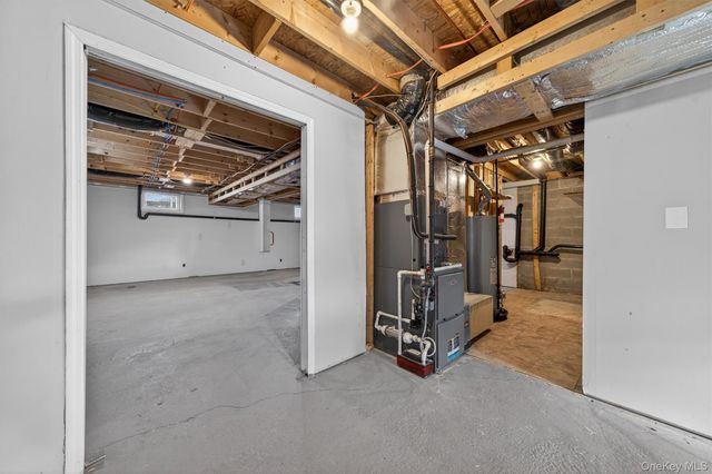 38 Wavey Willow Lane, Montgomery, NY 12549