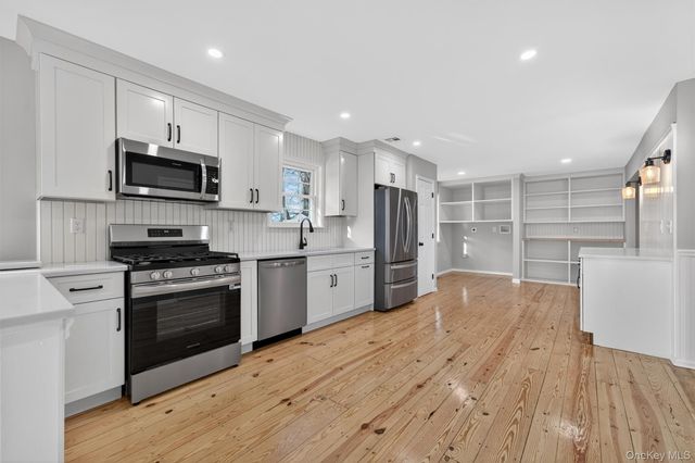 38 Wavey Willow Lane, Montgomery, NY 12549