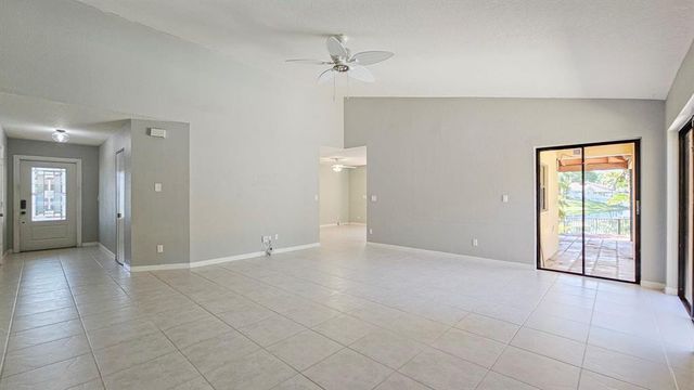 2840 Begonia Way, Cooper City, FL 33026