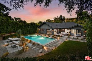 3721 Woodcliff Road, Sherman Oaks, CA 91403