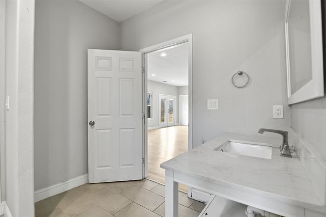 2204 Albert Broadfoot Street, Bonham, TX 75418