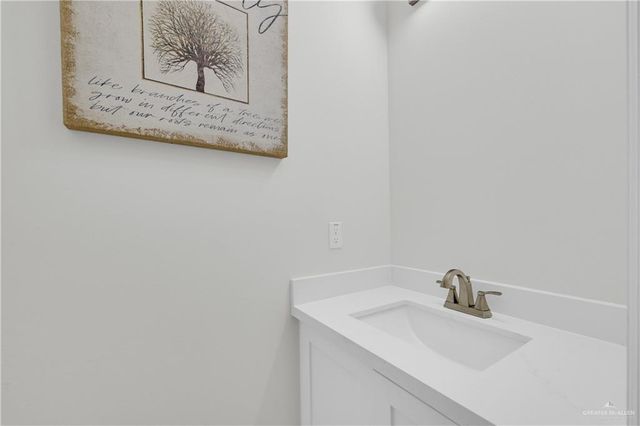 5007 Dora Lane, Mcallen, TX 78504