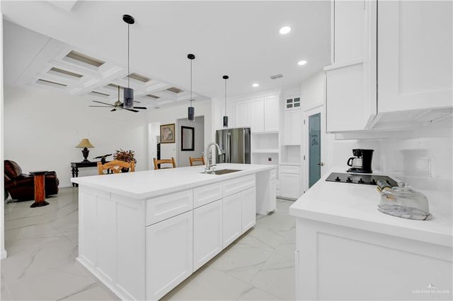 5007 Dora Lane, Mcallen, TX 78504