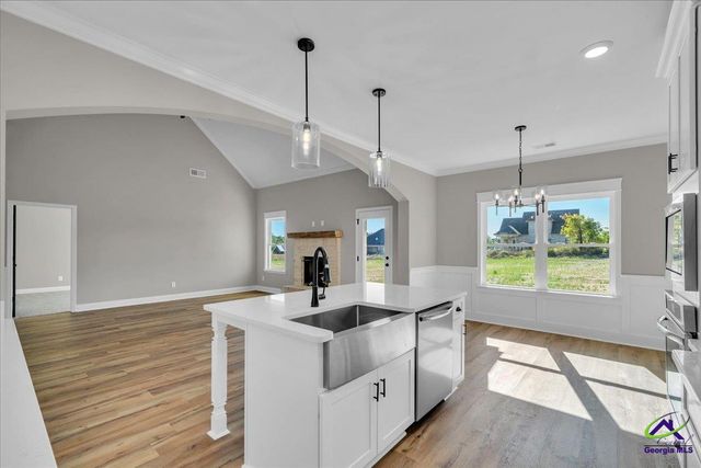 438 Burlington Drive, Macon, GA 31052