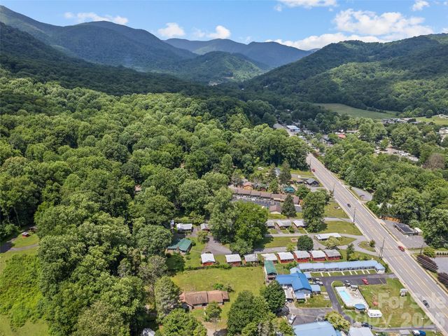 64 Turner Branch, Maggie Valley, NC 28751