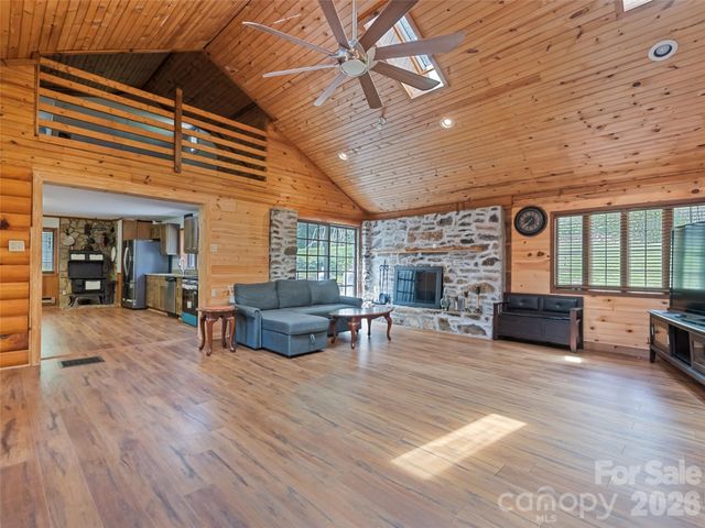 64 Turner Branch, Maggie Valley, NC 28751