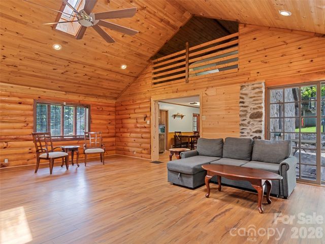 64 Turner Branch, Maggie Valley, NC 28751