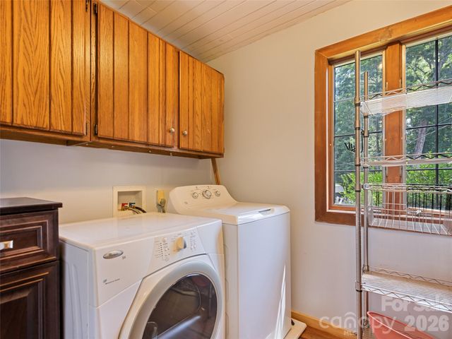 64 Turner Branch, Maggie Valley, NC 28751
