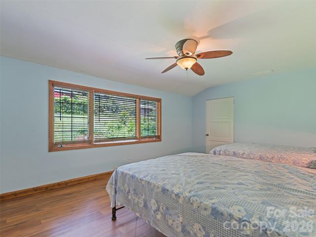 64 Turner Branch, Maggie Valley, NC 28751