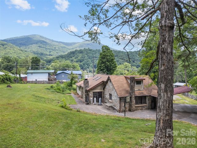 64 Turner Branch, Maggie Valley, NC 28751