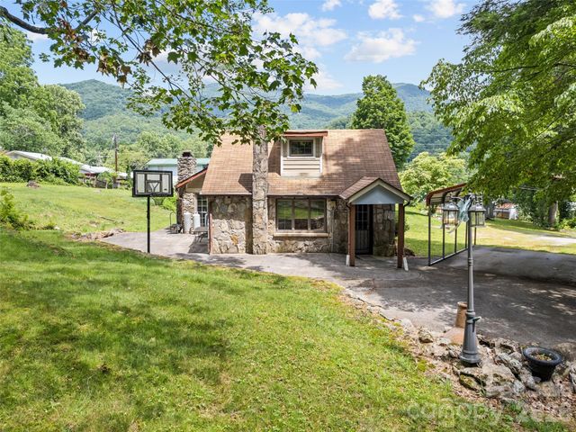 64 Turner Branch, Maggie Valley, NC 28751