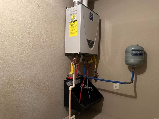 107 Emma, Brookland, AR 72417