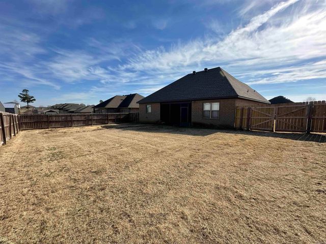 107 Emma, Brookland, AR 72417