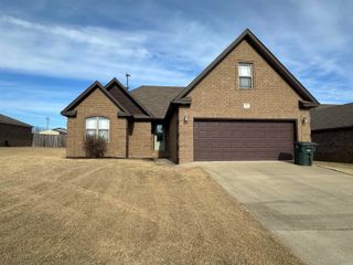 107 Emma, Brookland, AR 72417