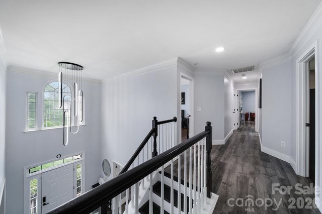 9954 Mitchell Glen Drive, Charlotte, NC 28277