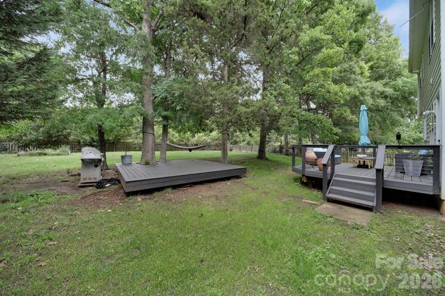 9954 Mitchell Glen Drive, Charlotte, NC 28277