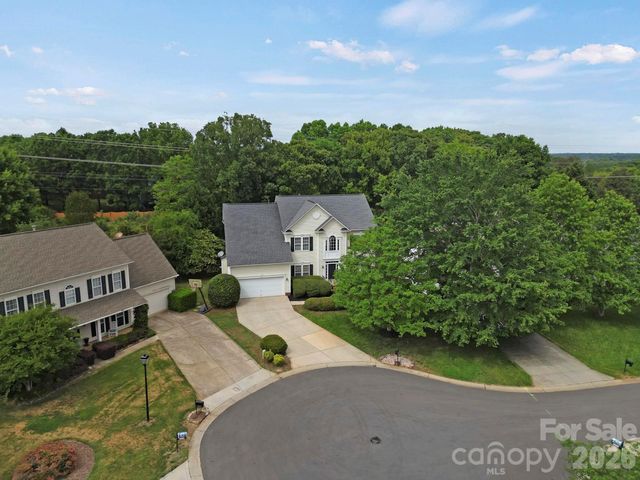 9954 Mitchell Glen Drive, Charlotte, NC 28277