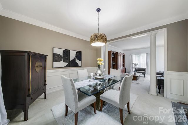 9954 Mitchell Glen Drive, Charlotte, NC 28277