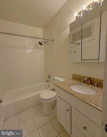 3920 W ST NW, Washington, DC 20007