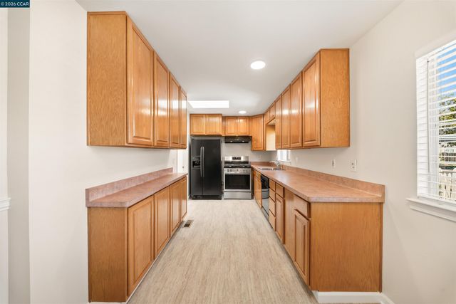 3644 Walnut Ave, Concord, CA 94519