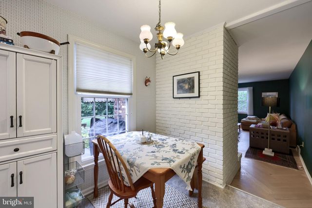1856 BEVERLY DR, Lancaster, PA 17601