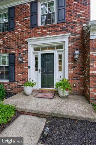 1856 BEVERLY DR, Lancaster, PA 17601